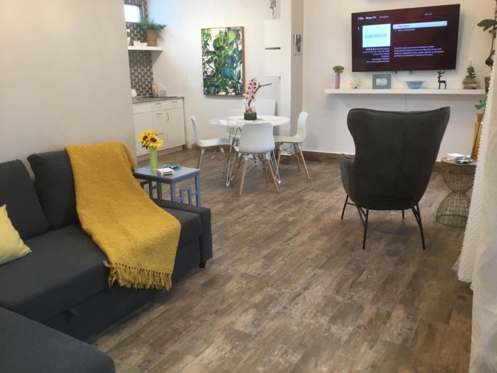 2 Bdr Beach Apartment, Generator Parking Included San Juan Exterior foto